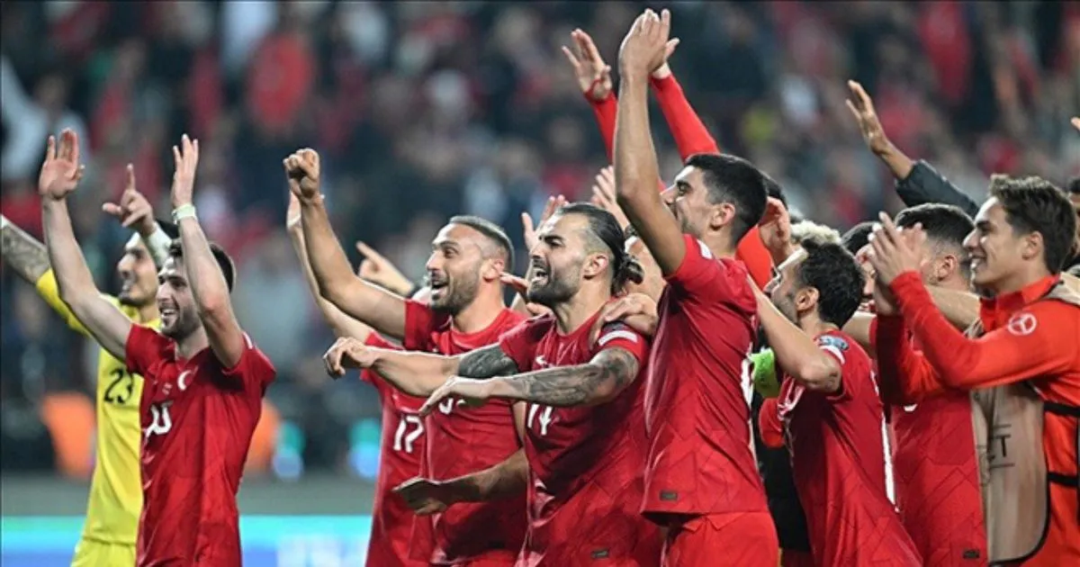 Các cầu thủ nổi tiếng của Đội Tuyển Thổ Nhĩ Kỳ